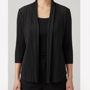 Soft black pleated Tan Jay  NWT